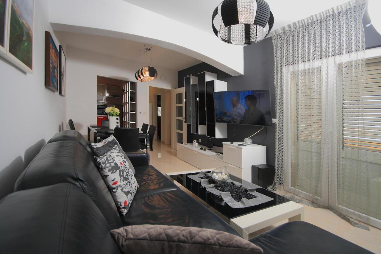 Lavanda Residence With Heated Pool Trogir Split Округ-Доньи Экстерьер фото