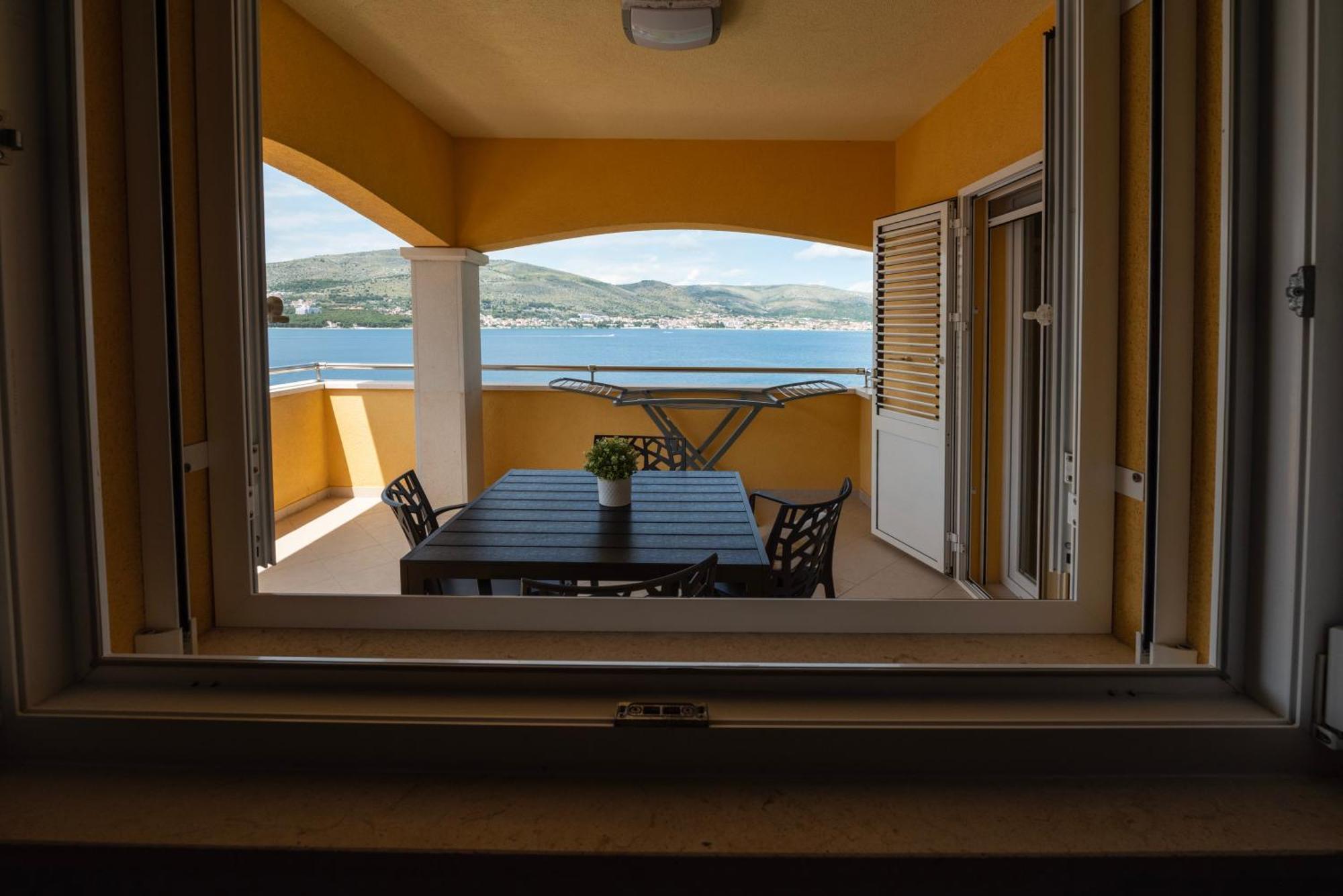 Lavanda Residence With Heated Pool Trogir Split Округ-Доньи Экстерьер фото