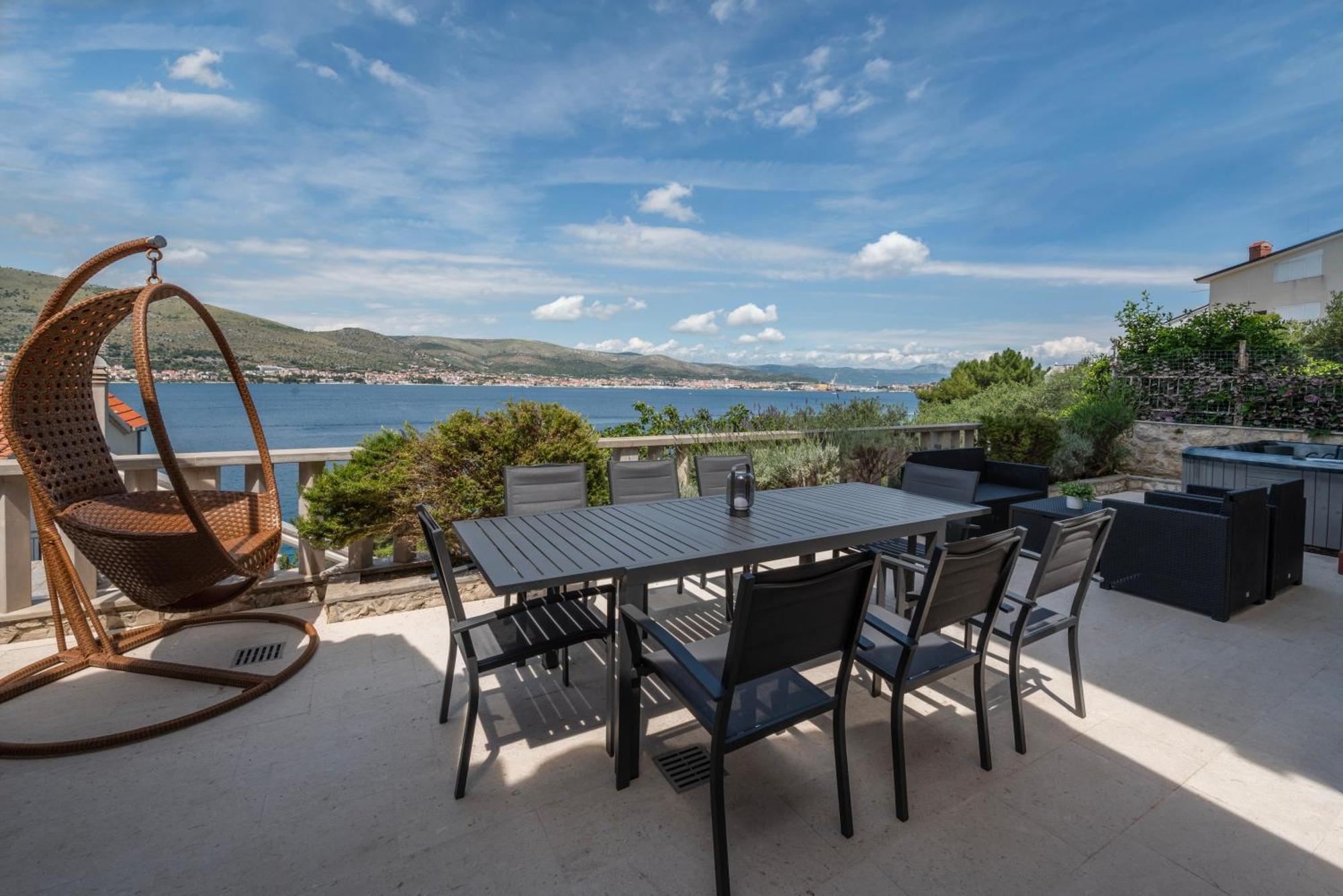 Lavanda Residence With Heated Pool Trogir Split Округ-Доньи Экстерьер фото